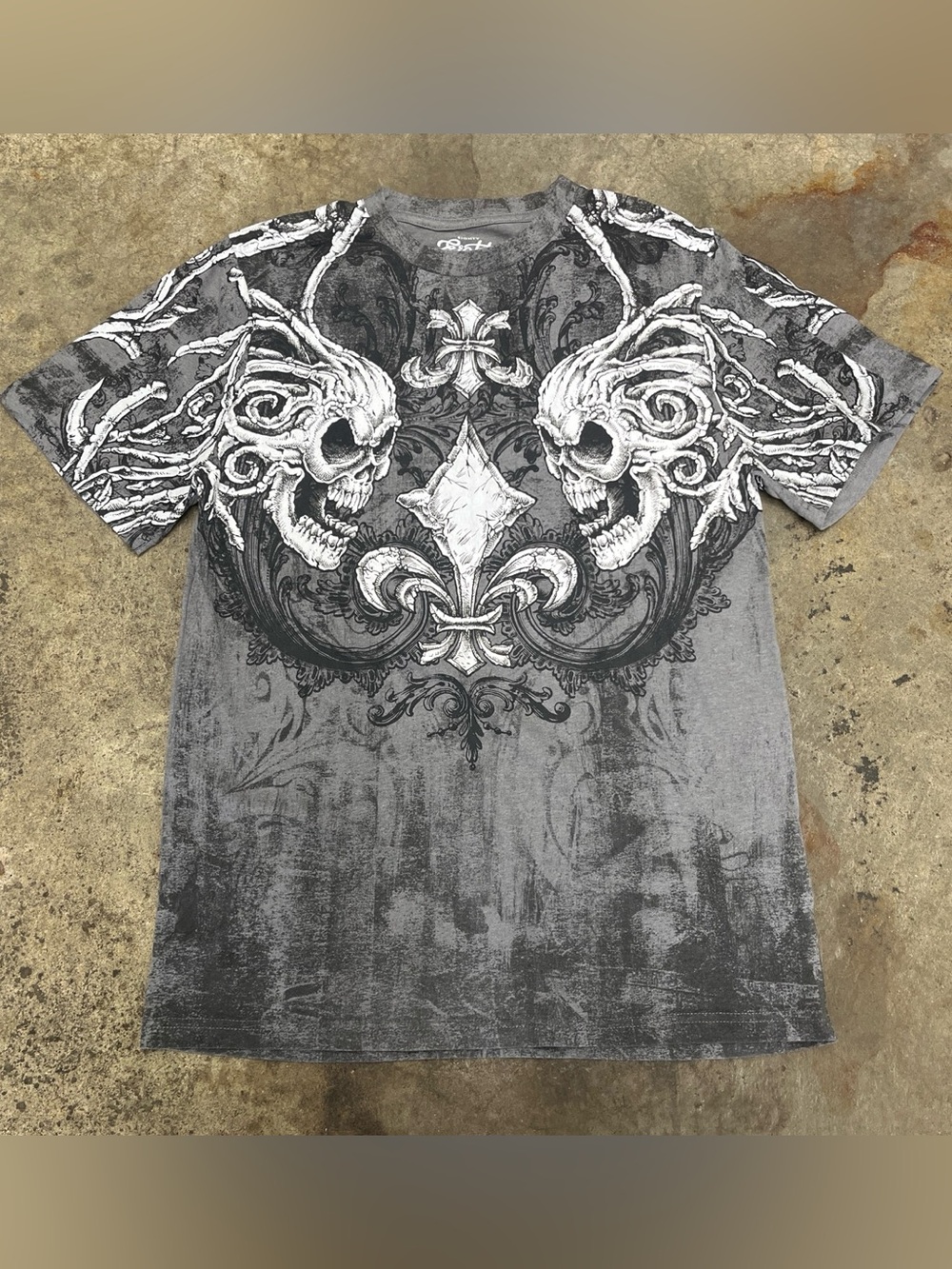 Y2K Eighty Eight Brand Skull Graphic T-shirt Men’s Medium Gray Emo Grunge Rare